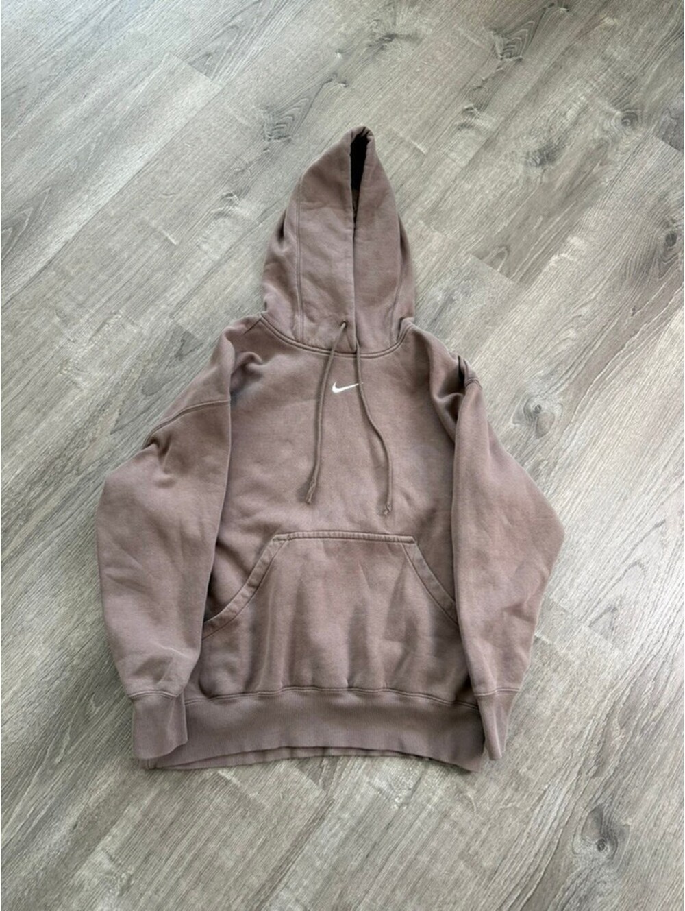 Nike women's  Brown Pullover Hoodie with Front Pocket and Drawstring sz M